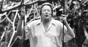 Hilda Hilst, na "Casa do Sol"