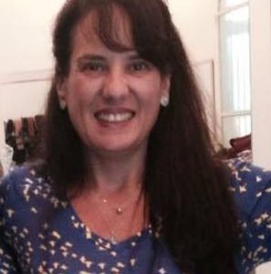 Andréa S. Torres Farah